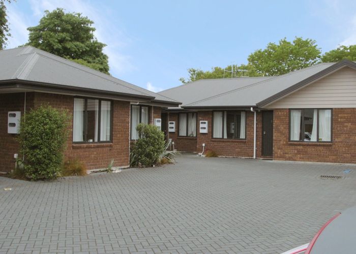  at 4/20 Greensboro Street, Hamilton East, Hamilton, Waikato