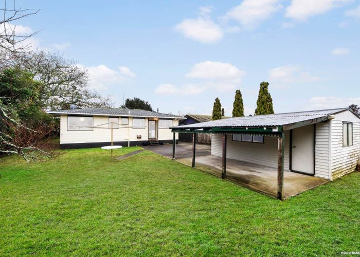  at 1 Murillo Place, Henderson, Waitakere City, Auckland