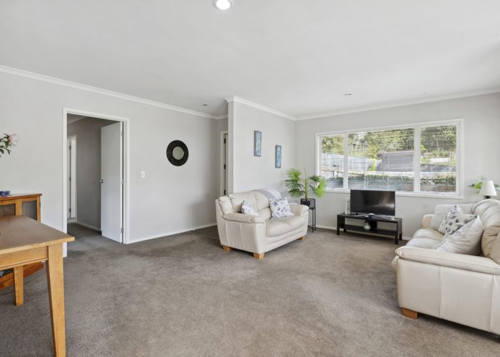  at 74A Marlborough Avenue, Glenfield, Auckland