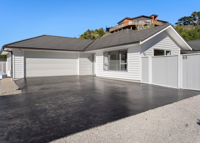  at 69 Riverstone Drive, Riverstone Terraces, Upper Hutt