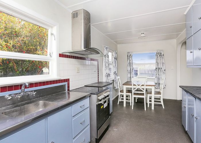 at 103 Dover Road, Flaxmere, Hastings