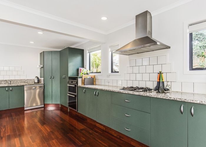 at 7 Pohutukawa Road, Beachlands, Auckland