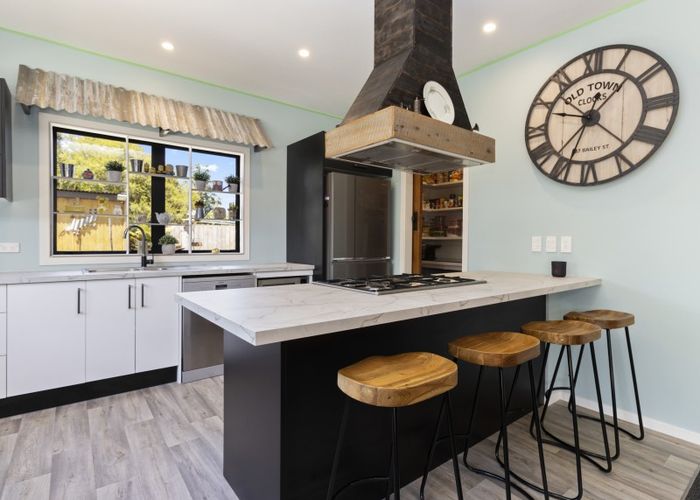  at 2/94 Lyon Street, Kihikihi, Te Awamutu