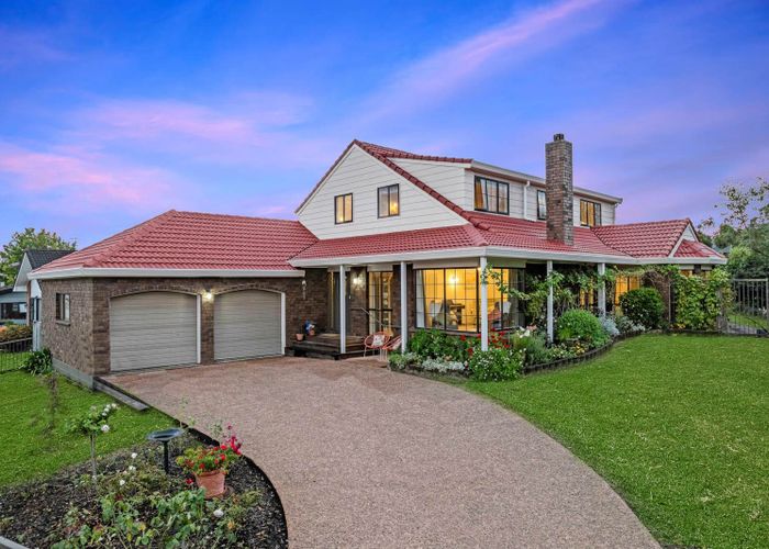  at 6 Chablis Place, Henderson, Waitakere City, Auckland