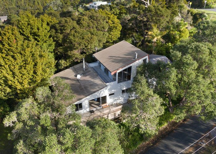  at 2 Barr Road, Mahurangi West, Warkworth