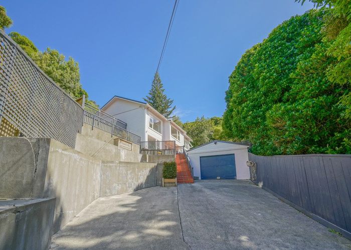  at 81 Balfour Street, Mornington, Wellington, Wellington