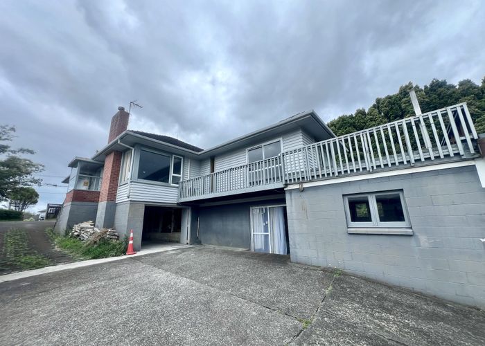  at 195 White Swan Road, Mount Roskill, Auckland City, Auckland