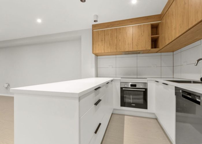  at 4/19 Parker Avenue, New Lynn, Waitakere City, Auckland