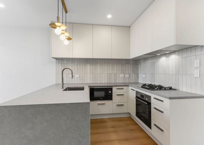  at 2/379 Great South Road, Ellerslie, Auckland City, Auckland
