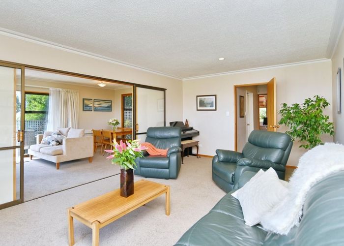  at 1/56 Balmoral Lane, Redcliffs, Christchurch