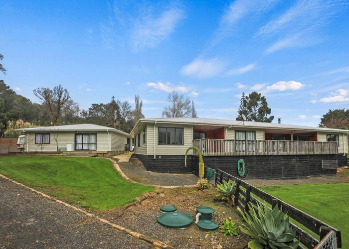  at 9C Valder Place, Waiomu, Thames