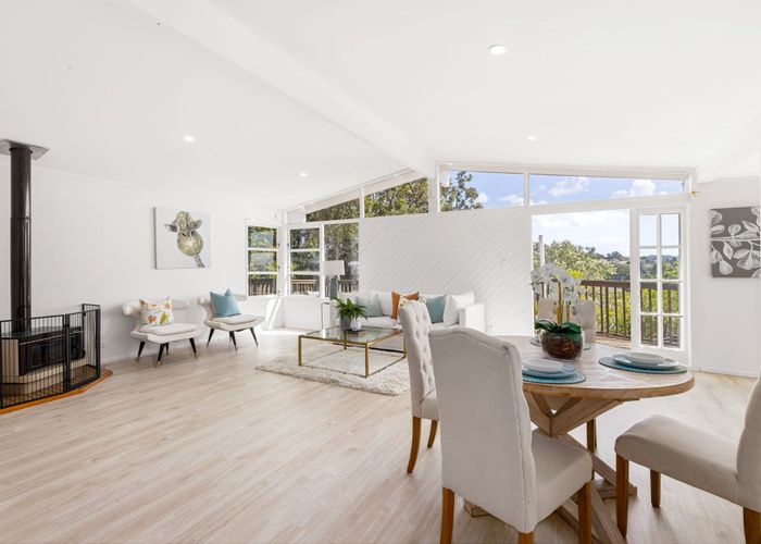  at 41 Hatherlow Street, Glenfield, Auckland