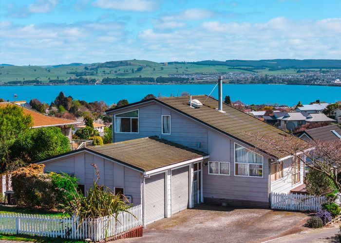  at 9 Kempton Place, Richmond Heights, Taupo, Waikato