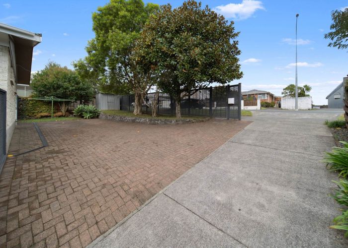  at 1/39 Union Road, Howick, Auckland