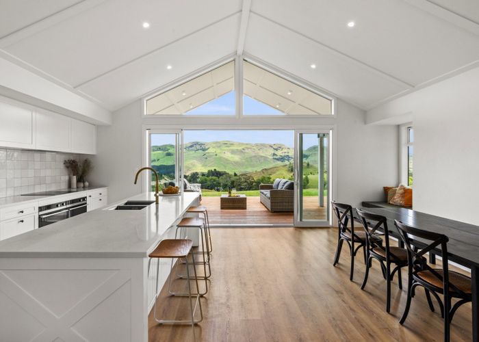  at 967 Kahuranaki Road, Havelock North