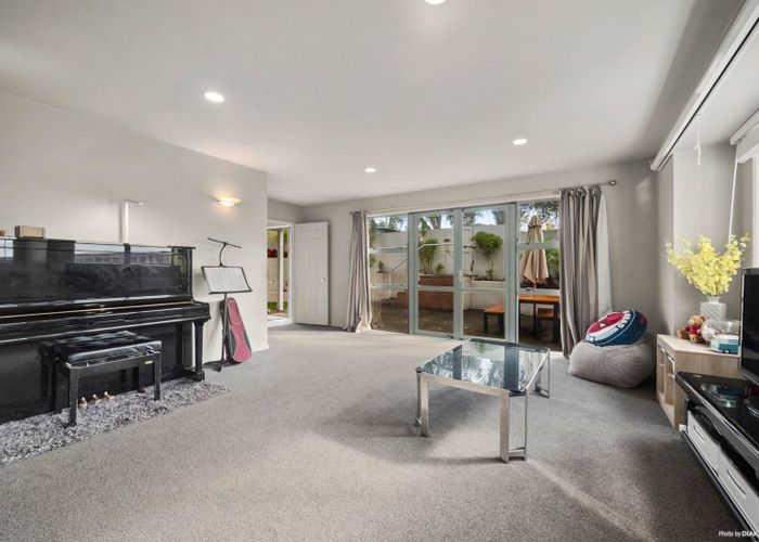  at 2/36 Nile Road, Milford, North Shore City, Auckland