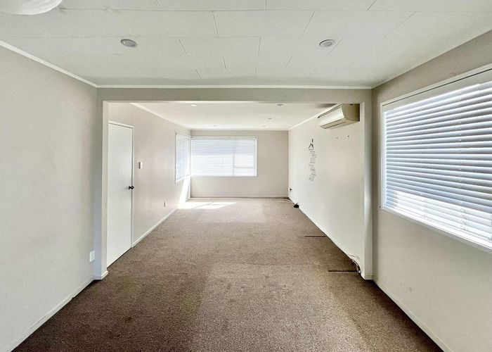  at Hamilton Lake, Hamilton, Waikato