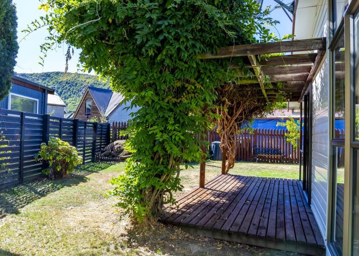  at 37 Adamson Drive, Arrowtown, Arrowtown