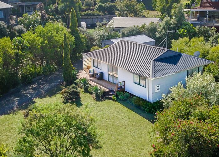 Free property data for 139 Weggery Drive, Waikanae Beach, Waikanae