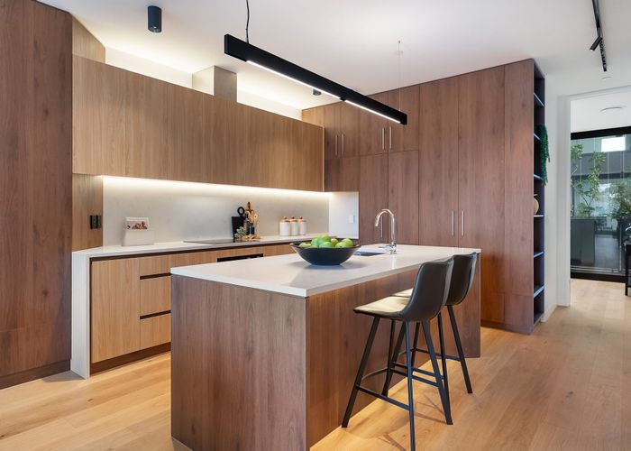  at 8/423 Beach Road, Mairangi Bay, North Shore City, Auckland