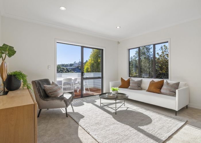  at 14 Durbin Court, Greenhithe, Auckland