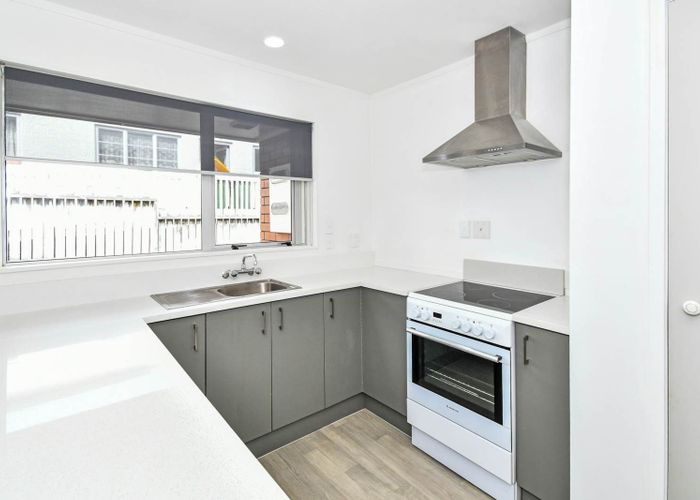  at 2/15 East Street, Papakura, Papakura, Auckland