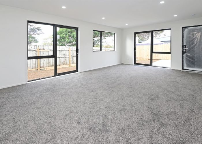  at 37E Cornwall Road, Papatoetoe, Auckland