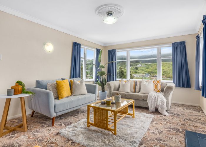  at 36 Handyside Street, Tawa, Wellington