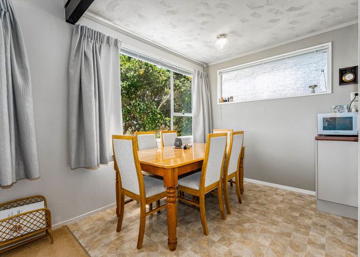  at 16 Hicks Close, Whitby, Porirua, Wellington