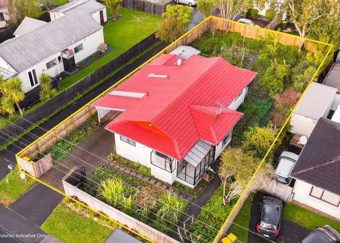  at 110 Bruce McLaren Road, Henderson, Waitakere City, Auckland