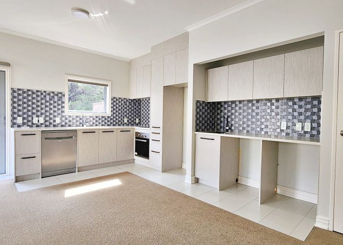 at 82A Kyle Road, Greenhithe, North Shore City, Auckland