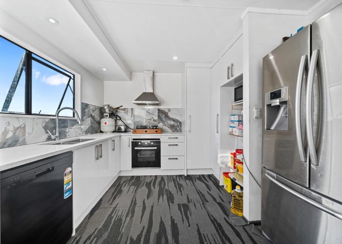  at 1/18 Frobisher Way, Manurewa, Manukau City, Auckland