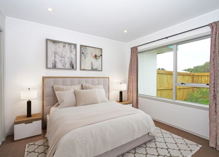  at 1/9 Vine Street, Mangere East, Auckland