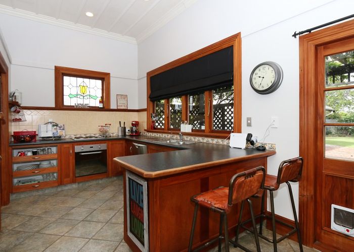  at 48 Fitzroy Street, Terrace End, Palmerston North