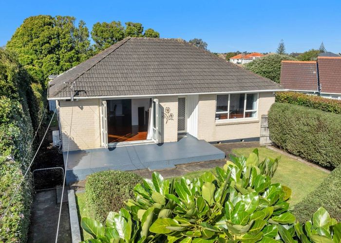  at 10 Belcher Street, Mount Roskill, Auckland City, Auckland