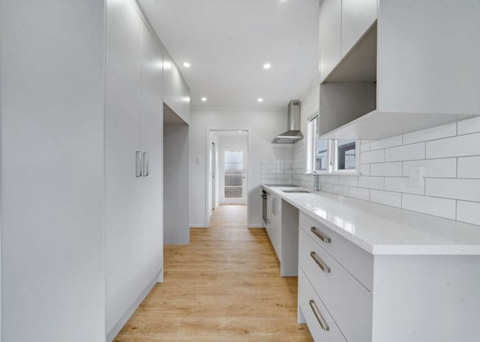  at 468B Massey Road, Mangere East, Manukau City, Auckland