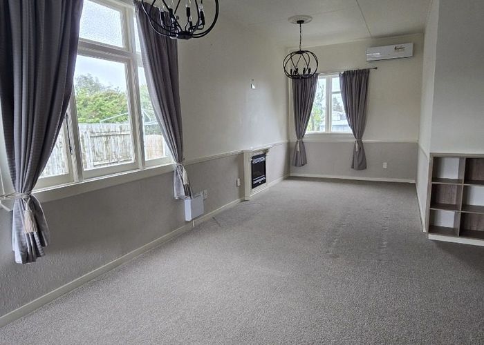  at 11 Lewis Avenue, Aramoho, Whanganui, Manawatu / Whanganui