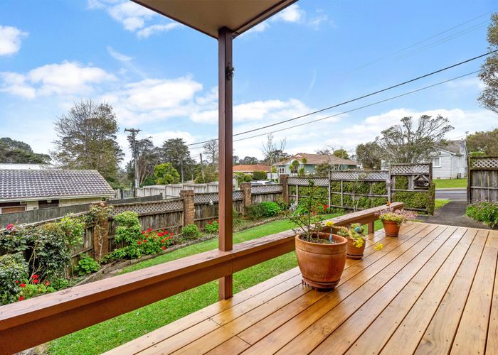  at 1/3 Cleve Road, Green Bay, Waitakere City, Auckland