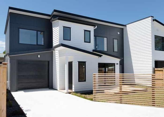  at 2/20 Young Street, Claudelands, Hamilton