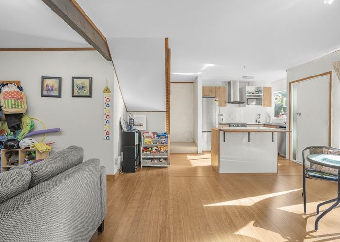  at 4/249 Muritai Road, Eastbourne, Lower Hutt