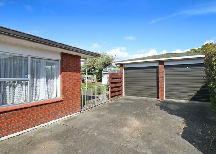  at 28 Meadowbrook Drive, Cloverlea, Palmerston North