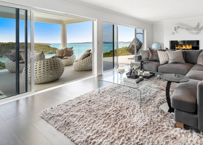  at 8 Kotare Place, Sandspit, Warkworth