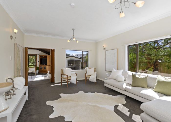  at 4 Clark Street, Sumner, Christchurch