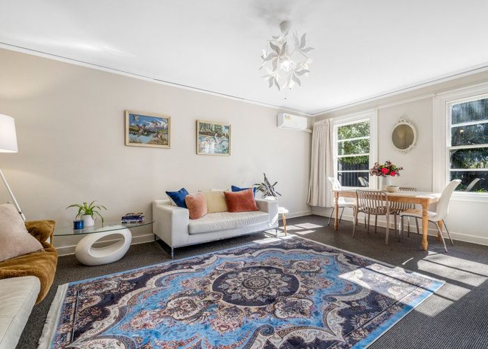  at 2/46 Fendalton Road, Fendalton, Christchurch City, Canterbury