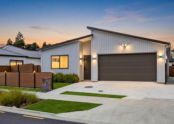  at 18 & 20 Furlough Road, Opaheke, Papakura, Auckland