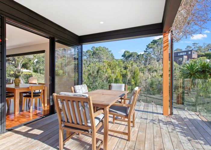  at 87B Park Rise, Campbells Bay, Auckland
