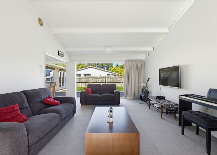  at 2 Awatea Terrace, Lynmore, Rotorua, Bay Of Plenty