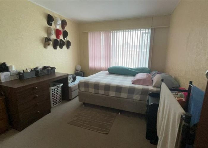  at 4/24 Bertrand Road, Mount Wellington, Auckland City, Auckland