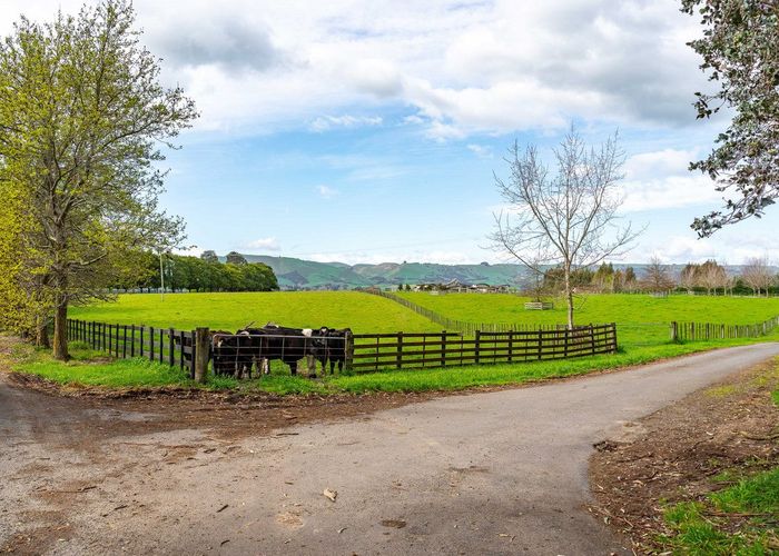  at 715B East Taratahi Road, Masterton