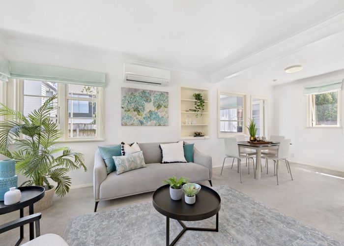  at 11 Argentine Avenue, Miramar, Wellington